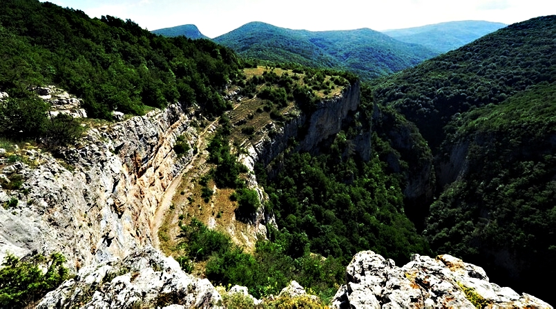Панорама Большого каньона Крыма