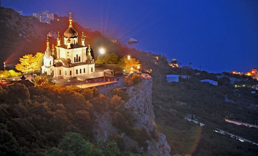 Форосская церковь ночью, Крым