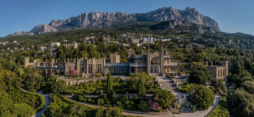 Алупка Крым