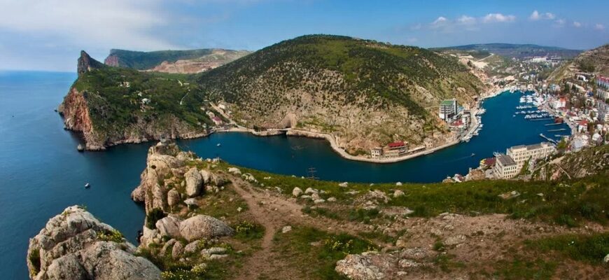 Балаклавская бухта Крым